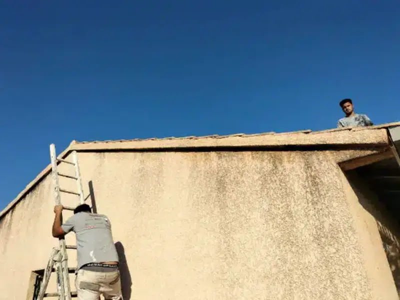 Travaux de toiture à Saint-Paul-sur-Save par Charles Lopez