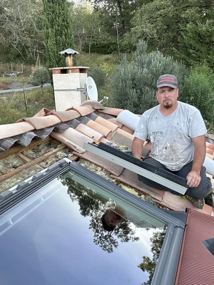 Pose de velux sur tuiles canal à Colomiers